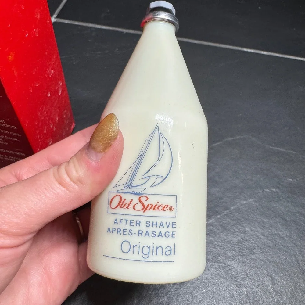Vintage 1997 Old Spice Original After Shave 4.25 oz White Glass Bottle with Box